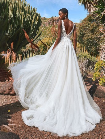 arenal-c-a7e2f6ef-pronovias