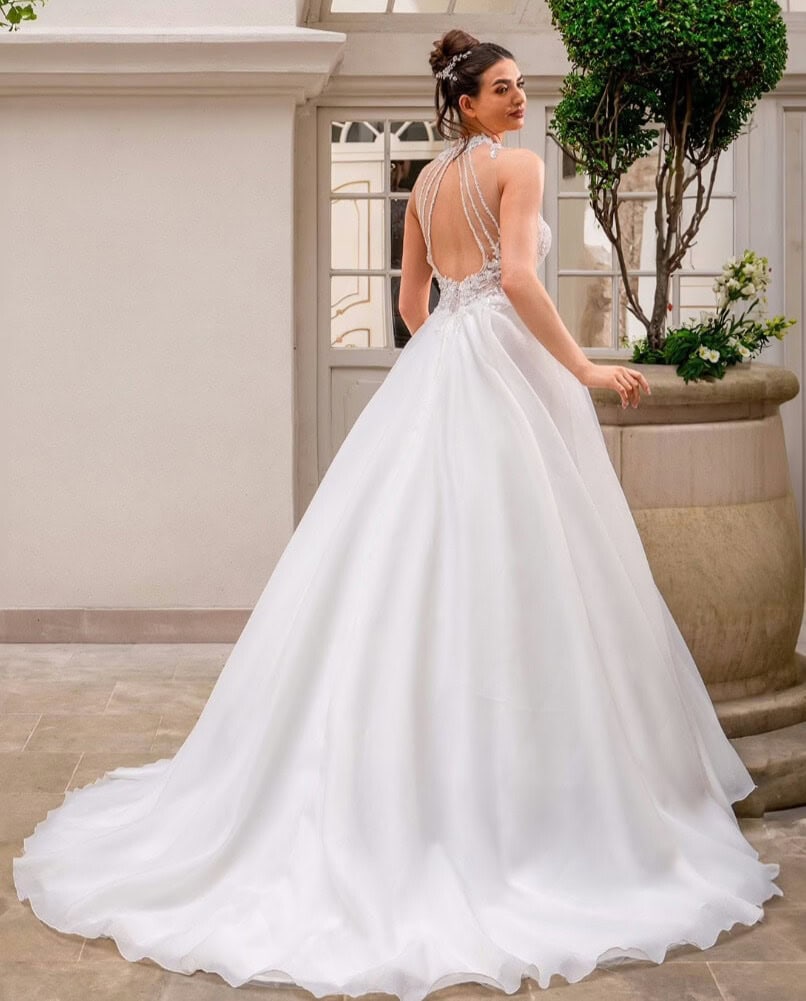 Felicia dos MS Moda robe de mariée princesse top bustier dentelle coeur jupe organza traîne magasin de robes de mariée Paris Felicia dos MS Moda robe de mariée princesse top bustier dentelle coeur jupe organza traîne magasin de robes de mariée Paris