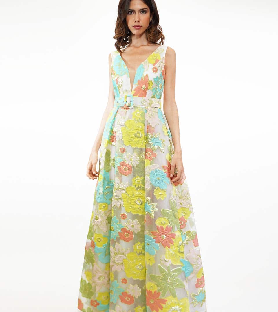 99428 face Carla Ruiz robe de soirée longue coupe évasée décolleté V bretelles, ceinture magasin de robes de soirée Paris