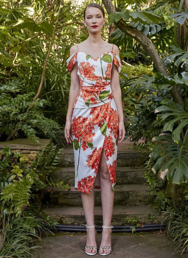 50646 face Carla Ruiz robe mi longue top coeur bretelles fines manchettes jupe portefeuille fendue robe maman des mariés magasin de robes de soirée Paris