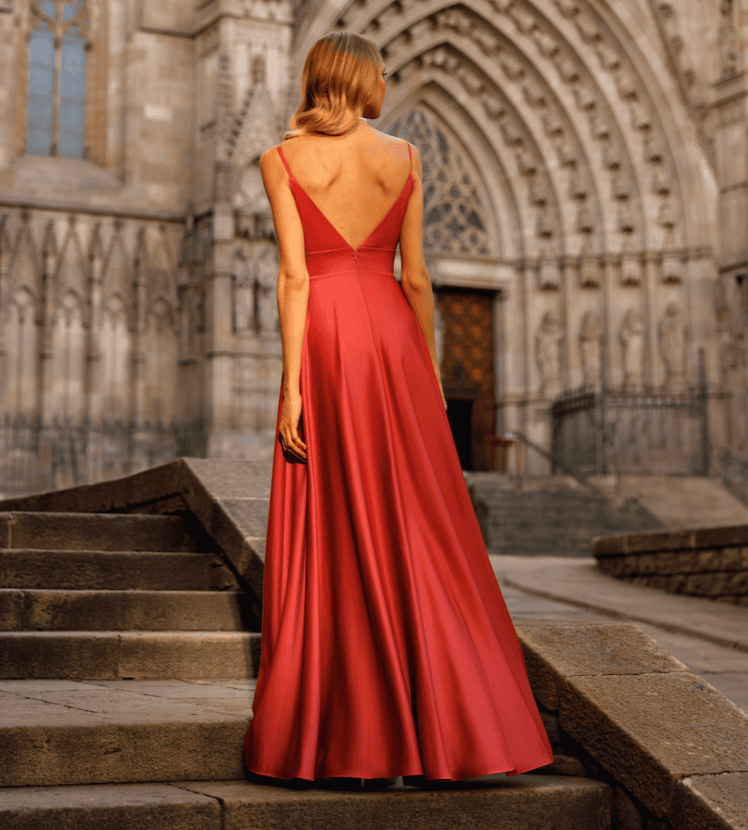 RO643S dos Créatif Paris robe longue satin fluide top cache coeur jupe fendue robe maman des mariés magasin de robes de soirée Paris