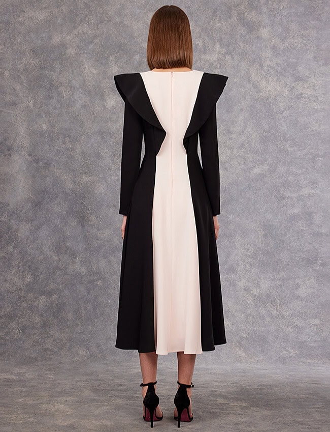 99511 dos Carla Ruiz robe de cocktail mi longue bi colore col V volants coupe midi robe maman des mariés magasin de robes de soirée Paris