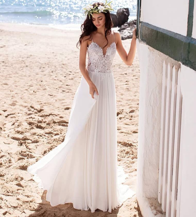 Apollo face Pronovias robe de mariée fluide simple bohème épurée contemporaine top dentelle décolleté V bretelles fines jupe plissée mousseline magasin de robes de mariée Nogent-sur-Marne