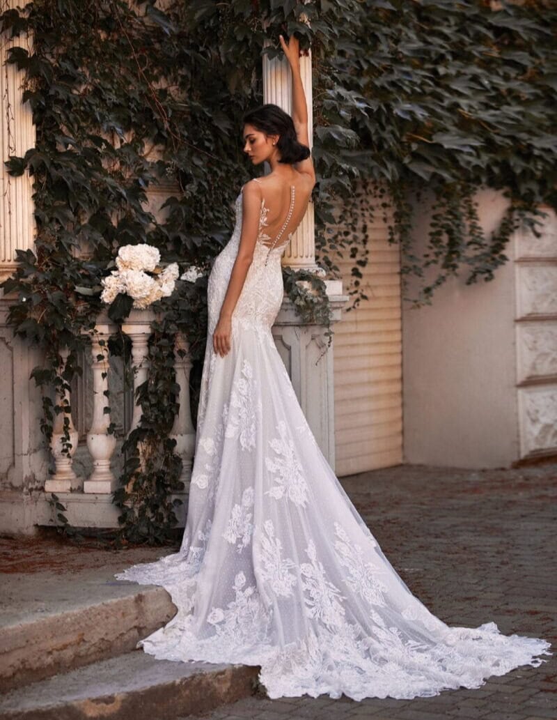 Sunset dos Pollardi robe de mariée sirène dentelle top transparence de dentelle traîne magasin de robes de mariée Paris