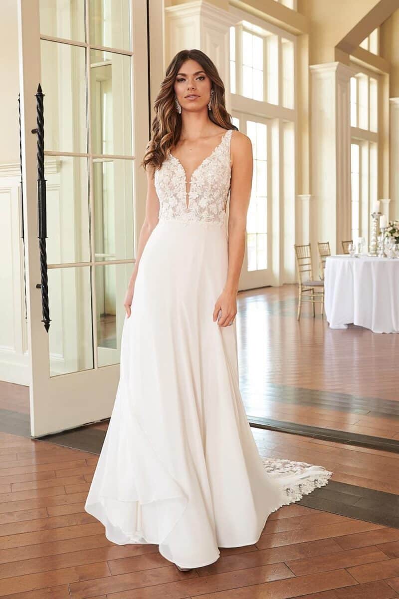 44309 face Justin Alexander Sincerity robe de mariée fluide en dentelle et mousseline boutique Nogent sur Marne