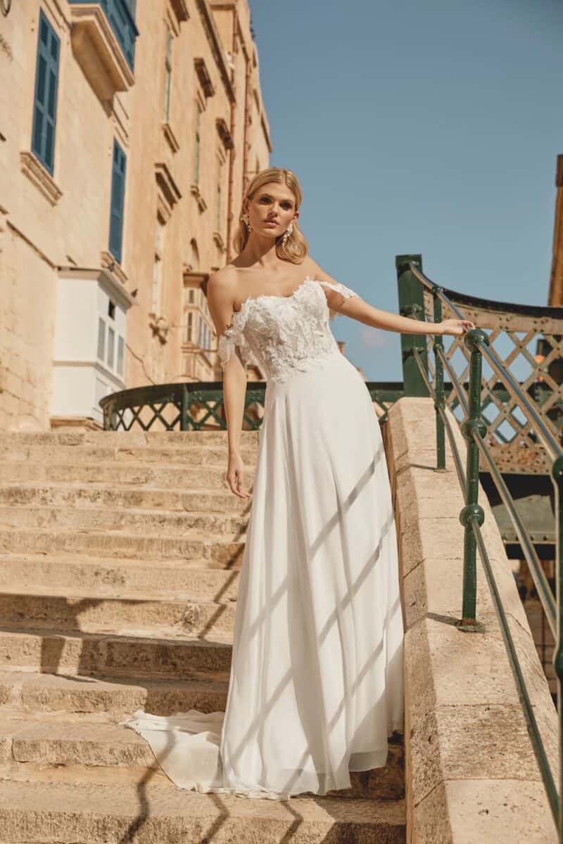 44485 Justin Alexander face robe de mariée fluide top dentelle nogent sur marne