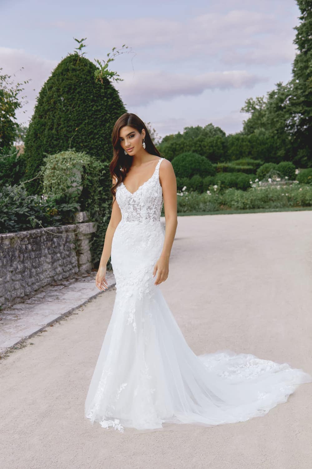 44522 face Justin Alexander Sincerity robe de mariée sirène bretelle dentelle boutique Nogent sur Marne