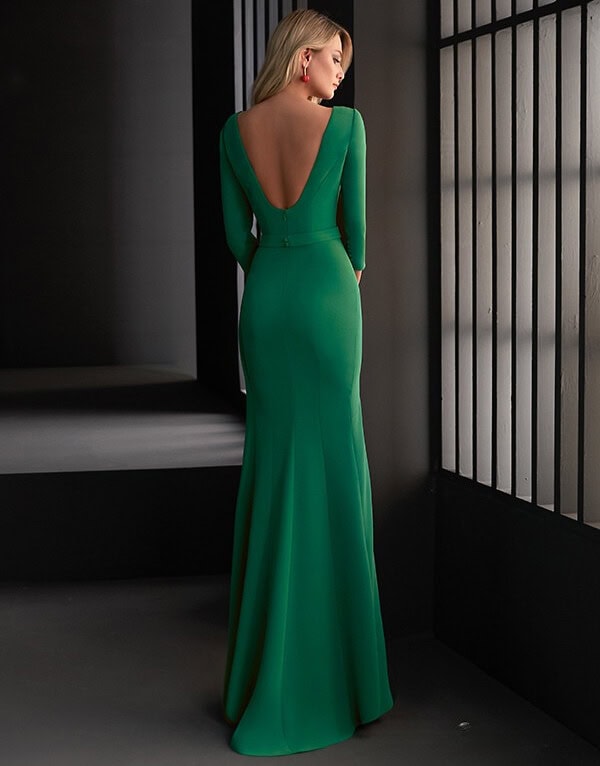 MG3131 dos Manu Garcia robe de soirée longue dos nu arrondi traîne magasin de robes de soirée Paris