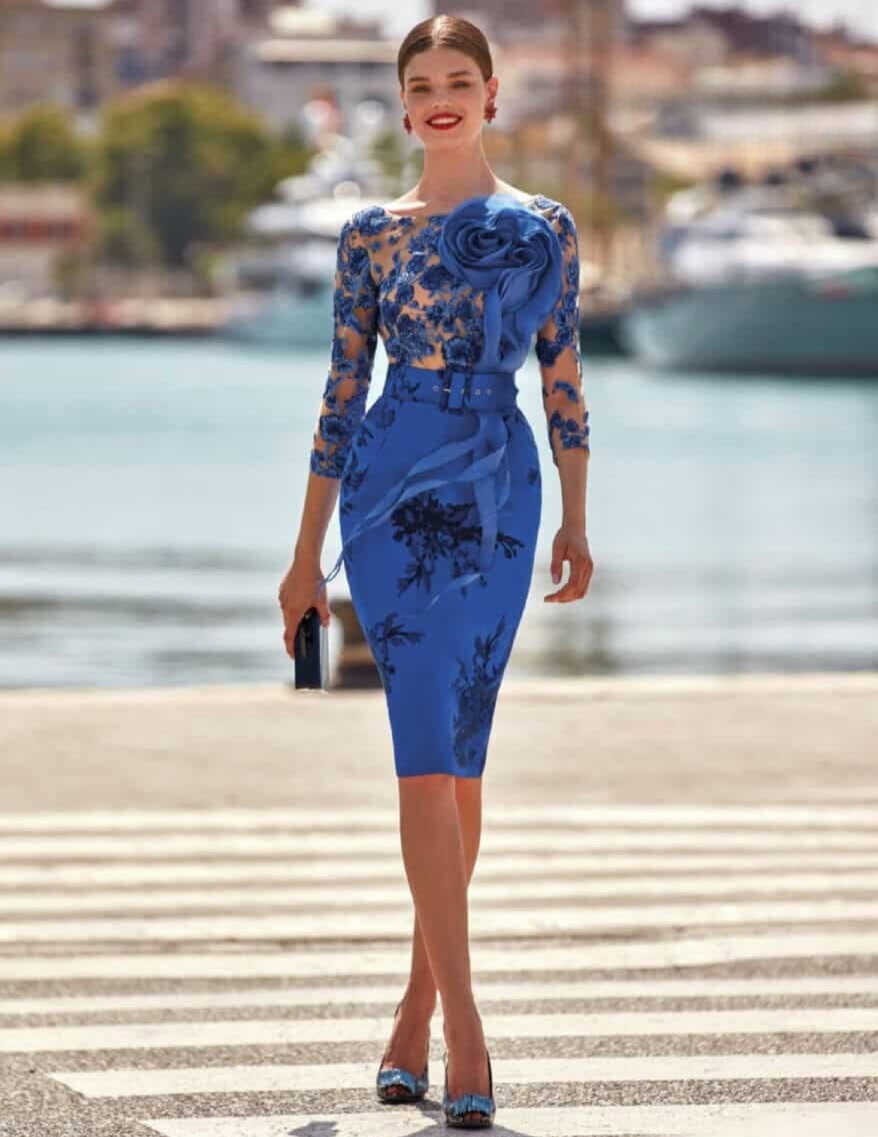 MG3308 face Manu Garcia robe de soirée courte ajustée top transparence de dentelle jupe fuselée mikado robe maman des mariés magasin de robes de soirée Paris