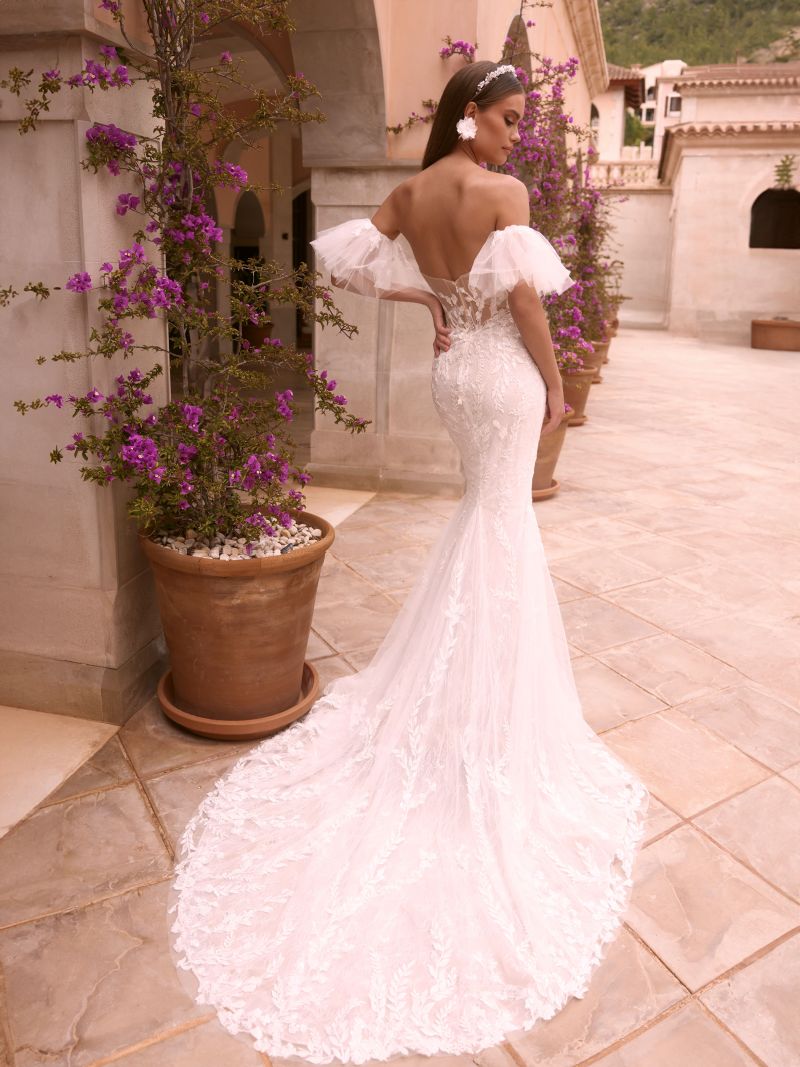 zerene dos Bianco evento robe de mariée sirène dentelle bustier coeur manches tulle boutique de robes de mariée Annecy