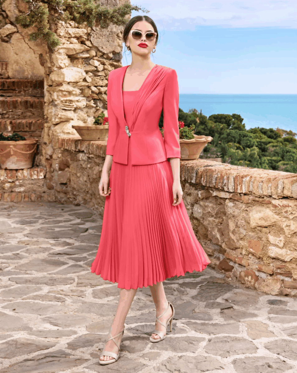 1250062 face framboise Sonia Pena ensemble top veste jupe midi plissée magasin de robes de soirée Paris