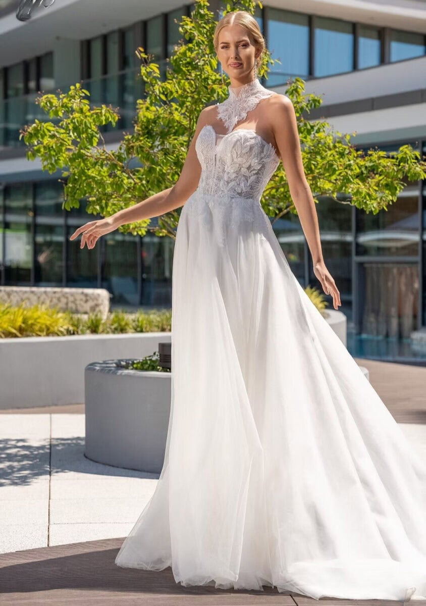 Corto face MS Moda robe de mariée bustier perles jupe tulle A-line trapèze traîne boutique de robes de mariée Paris