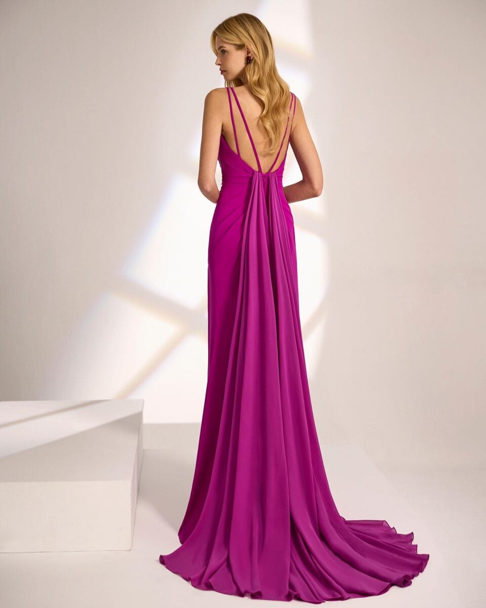 1J325 dos Marfil robe de soirée fluide top cache coeur drapé bretelles fines applications bijou fleuri taille jupe drapée fendue traîne magasin de robes de soirée Annecy