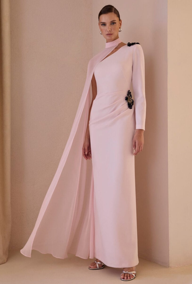 52566 face Carla Ruiz robe de soirée longue moulante tenue maman des mariés magasin de robes de soirée Paris