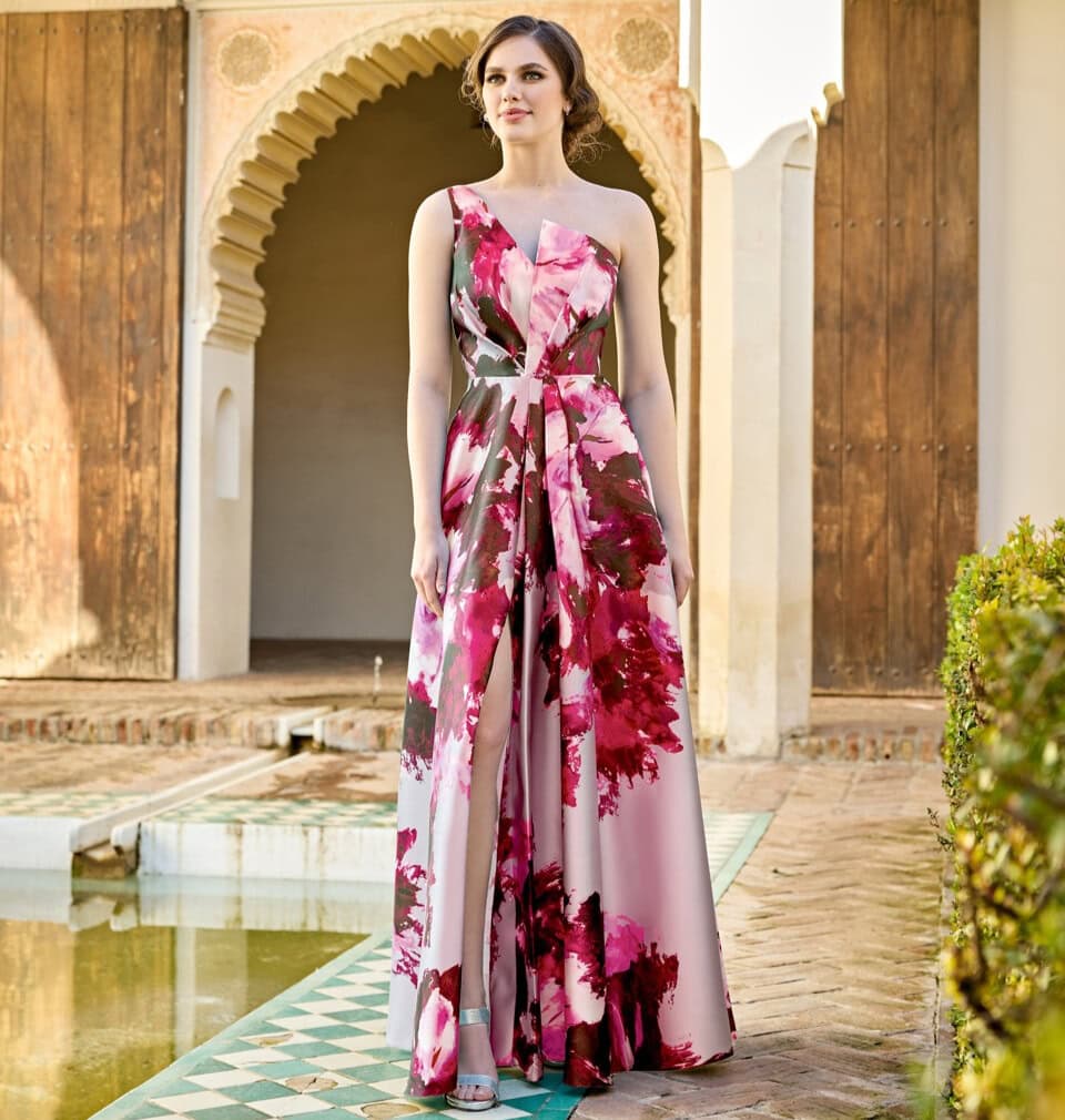 1260007 face Sonia Pena robe de soirée longue top asymétrique pour mère des mariés magasin de robes de soirée Annecy