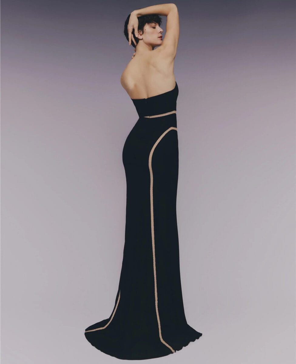 Calcide dos Pronovias robe de soirée ajustée bustier vague robe mère des mariés magasin de robes de soirée Paris