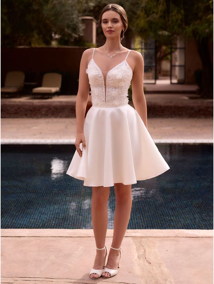 Quincy face Bianco Evento jupe courte évasée mariée civile magasin de robes de mariée Annecy