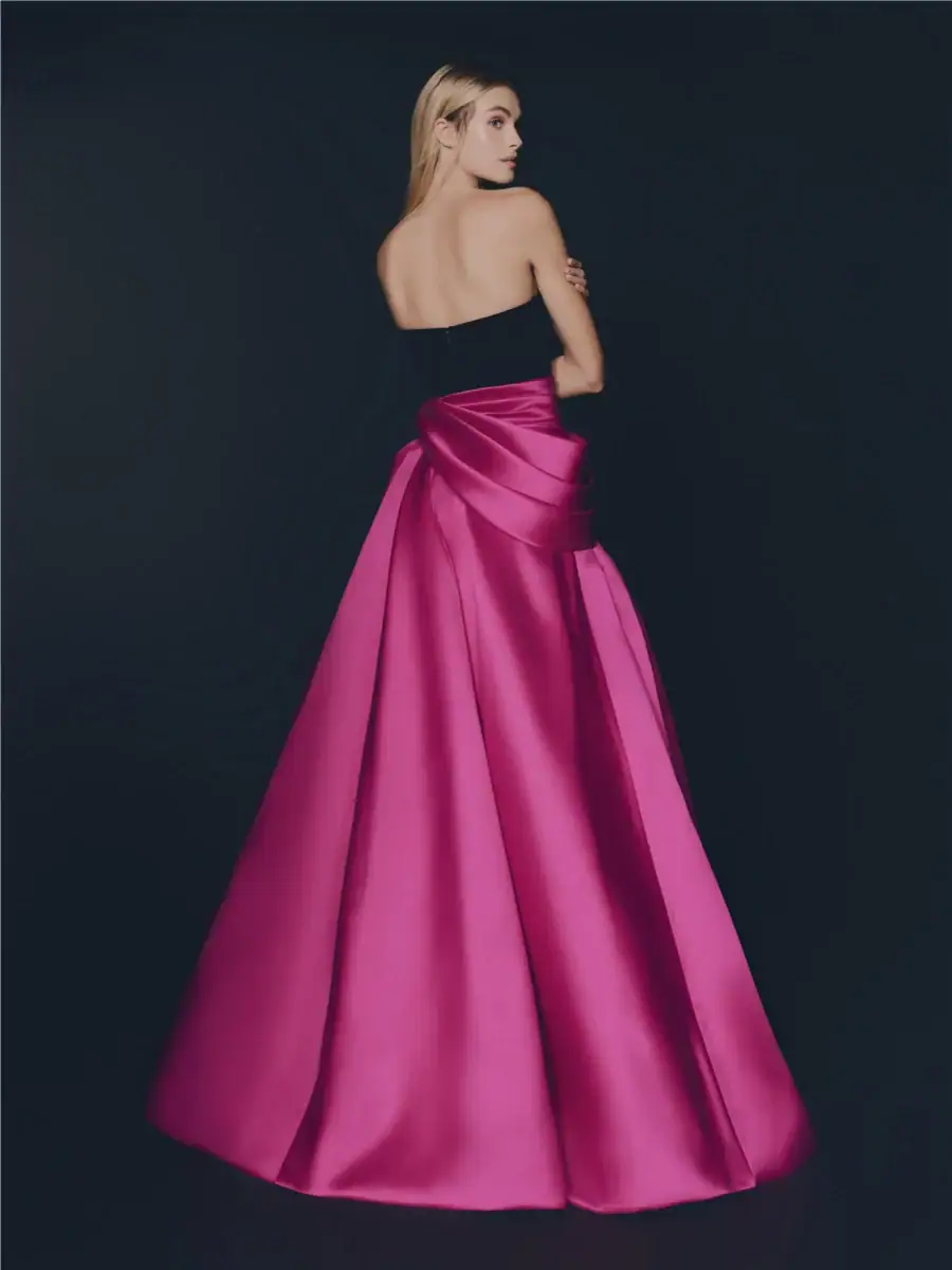 cahiku face Pronovias robe de soirée longue asymétrique bustier droit jupe fendue robe de maman des mariés magasin de robes de soirée Paris