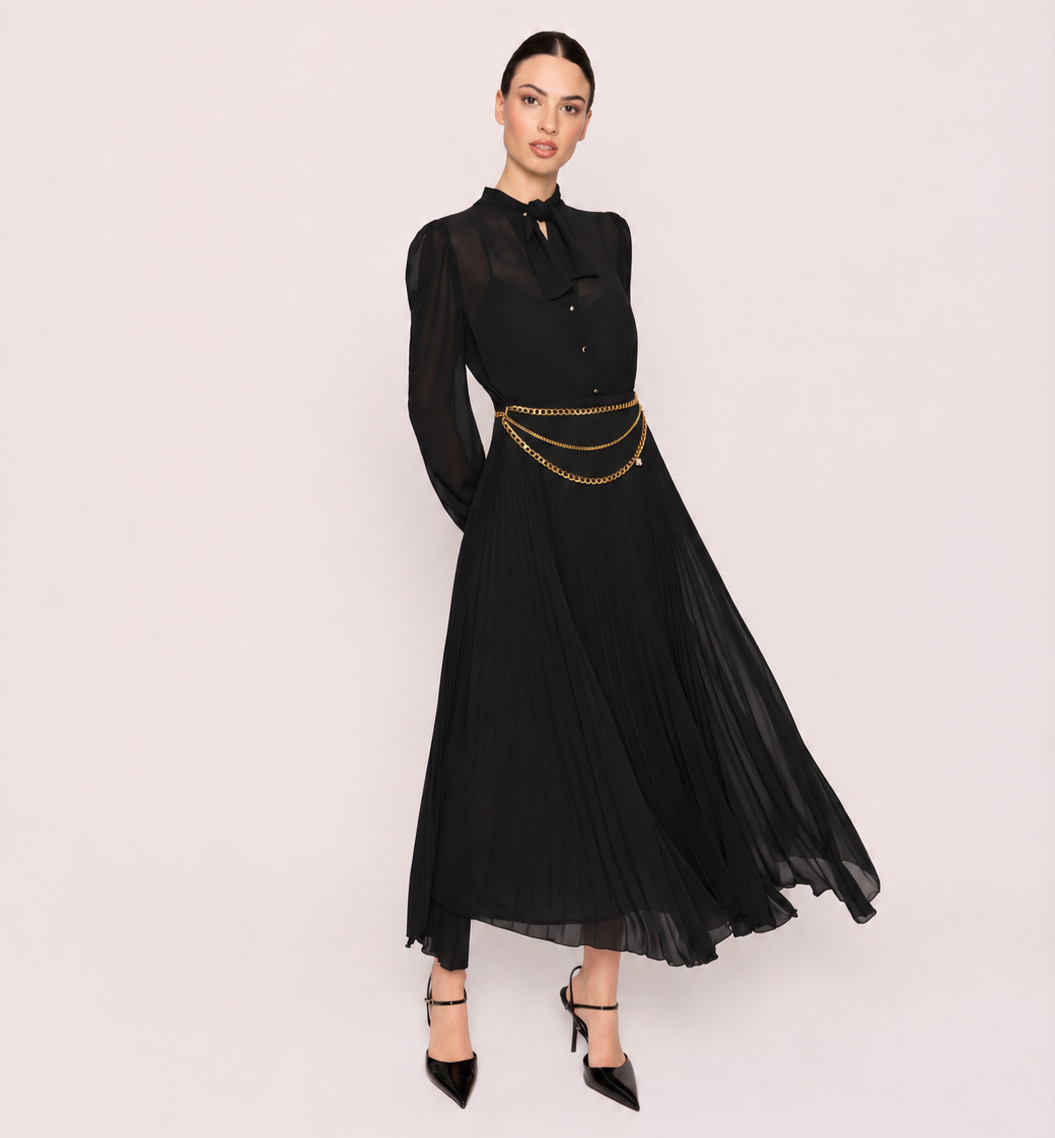 53117 face Carla Ruiz robe de soirée mi longue chemisier fluide drapée manches longues robe maman des mariée magasin de robes de soirée Paris