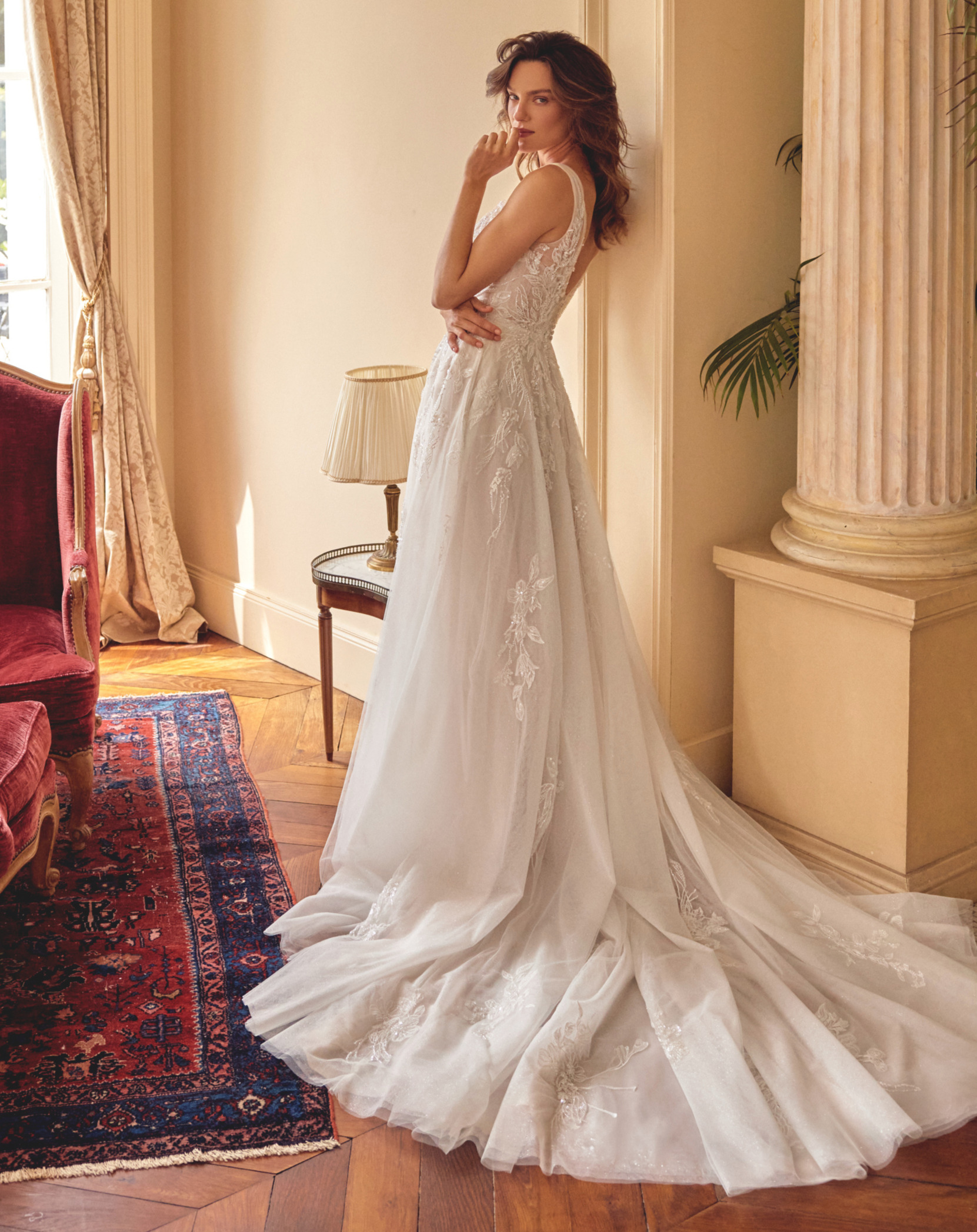 Melina dos Justin Alexander robe de mariée trapèze A-line dentelle traîne magasin de robes de mariée Annecy